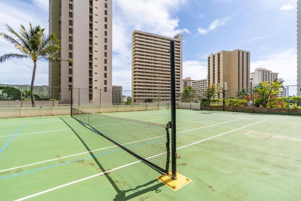 Waikiki Banyan W-Ocean Views With Free Parking! Lejlighed Honolulu Eksteriør billede