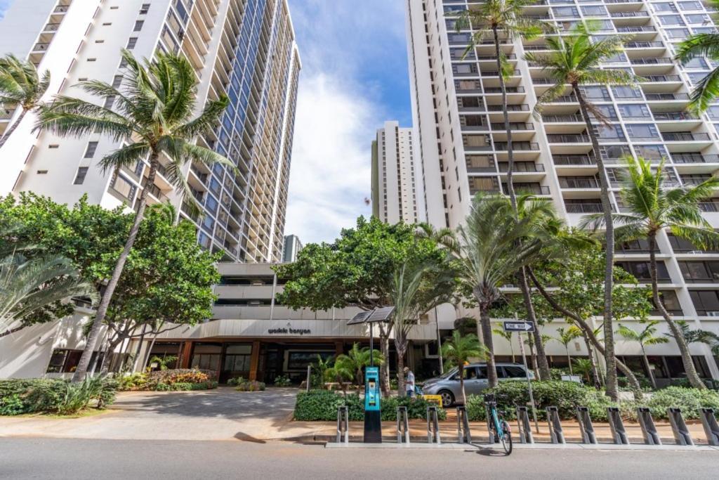 Waikiki Banyan W-Ocean Views With Free Parking! Lejlighed Honolulu Eksteriør billede