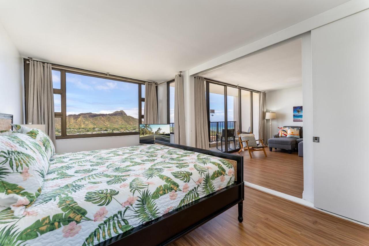 Waikiki Banyan W-Ocean Views With Free Parking! Lejlighed Honolulu Eksteriør billede