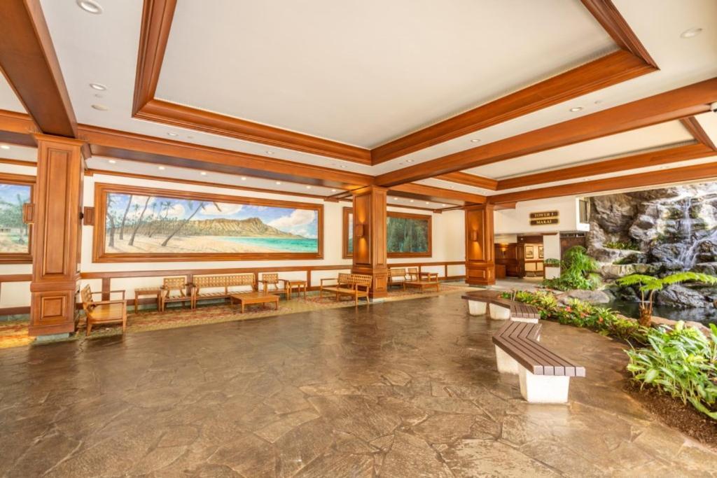 Waikiki Banyan W-Ocean Views With Free Parking! Lejlighed Honolulu Eksteriør billede